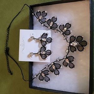 Costume Necklace and Earring Set